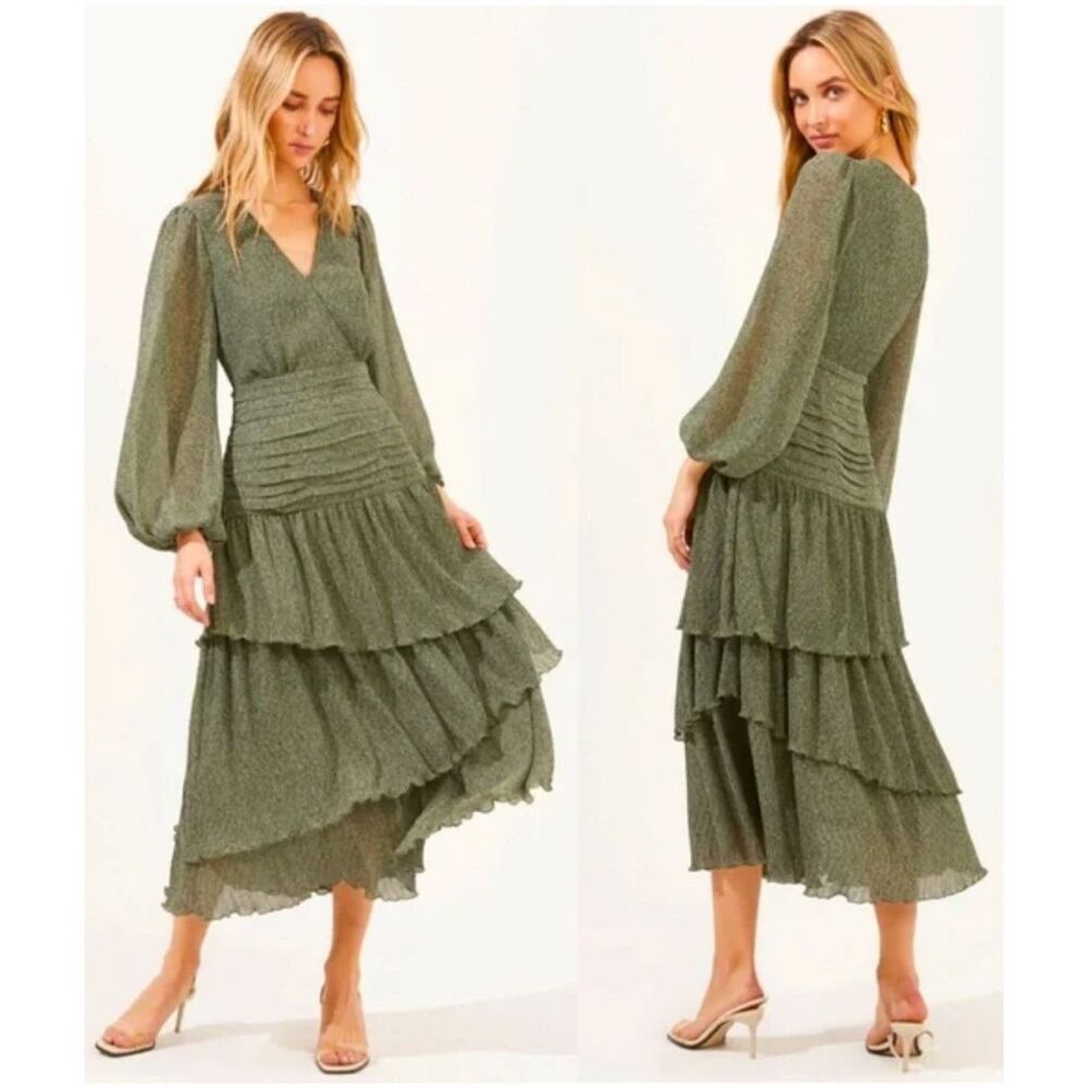 ASTR The Label Green Ruched Ruffle Floral Print Midi Dress